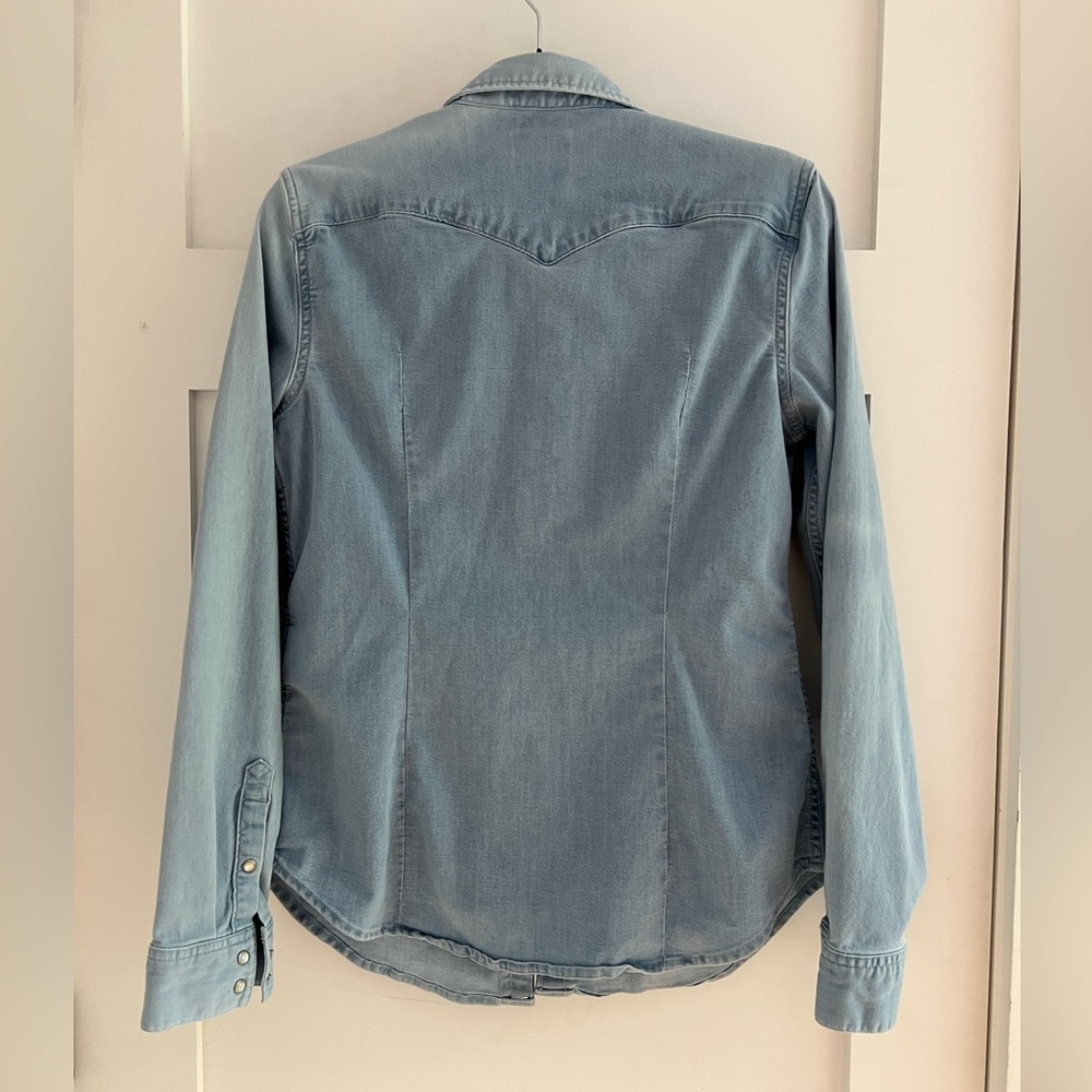 Levi’s essential western denim tailored fit shirt size M - Picture 10 of 12
